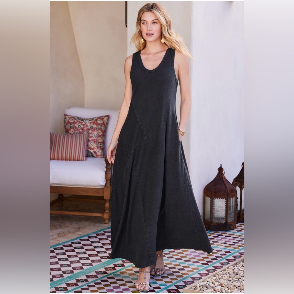 Soft Surroundings Elegant Black Maxi Dress